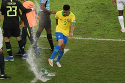 Gabriel Jesus zawieszony na dwa miesiące. To kara za kopnięcie butelki z wodą