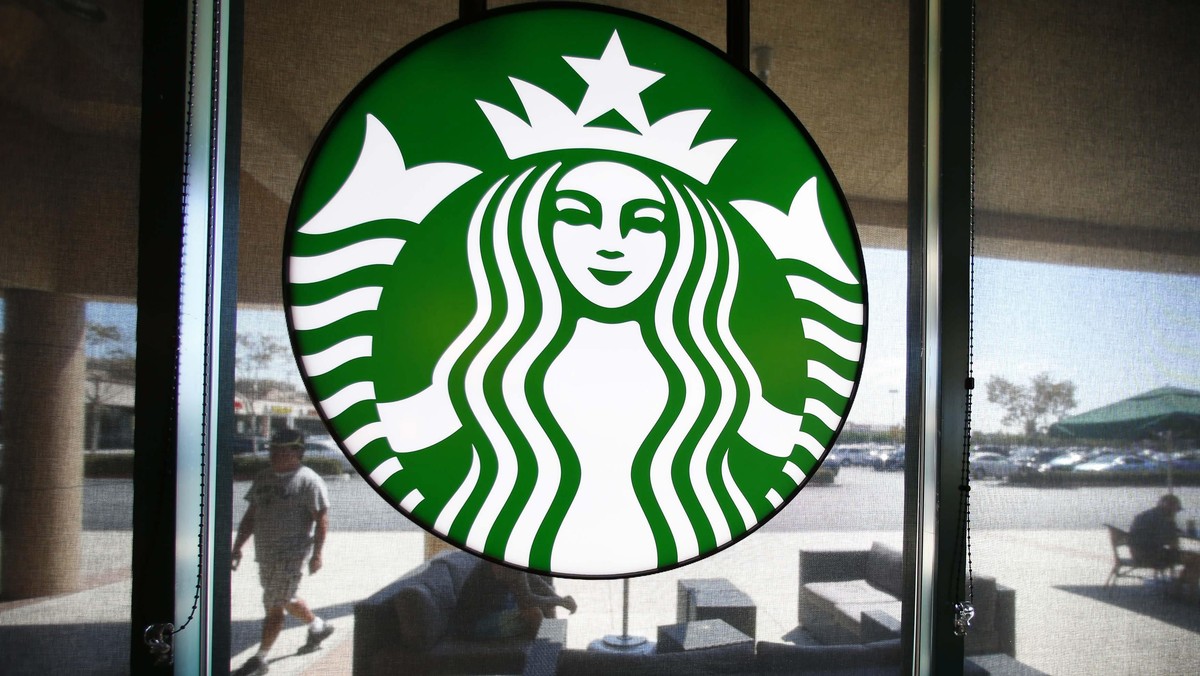 Jedna z amerykańskich kawiarni sieci Starbucks 