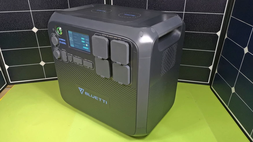 Mobile Stromversorgung für unterwegs: Powerstation Bluetti AC200Max im Test