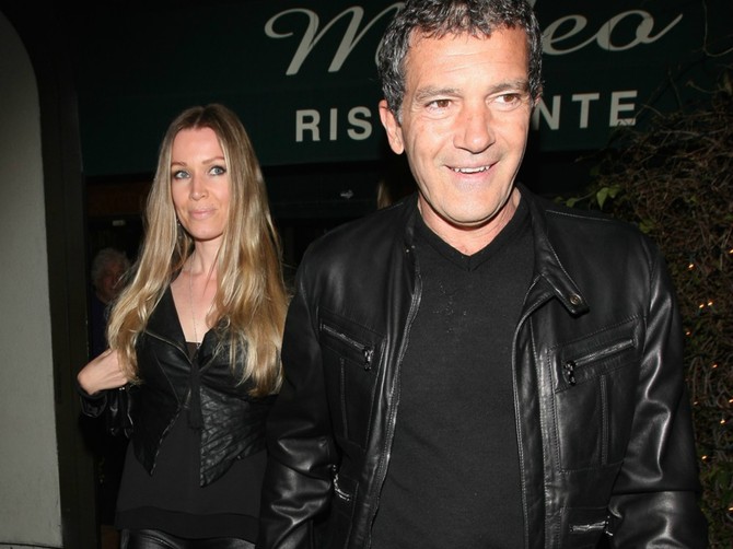 Antonio Banderas sa Nikol Kimel