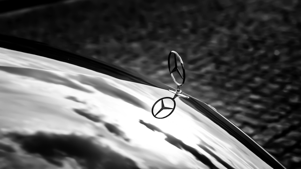 Egyoldalúan emel fizetést a kecskeméti Mercedes-gyár: de mit szólnak majd a dolgozók?