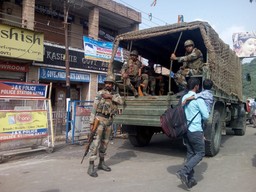 Rośnie napięcie na linii Islamabad – New Delhi