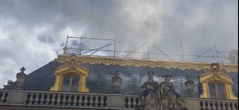 Francja: W Wersalu wybuchł pożar. Ewakuacja obiektu