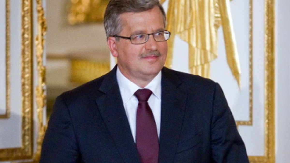 Jutro prezydent Bronisław Komorowski udaje się z trzydniową wizytą do Rzymu i Watykanu. Zostanie przyjęty na audiencji przez Benedykta XVI i spotka się z prezydentem Włoch Giorgio Napolitano.