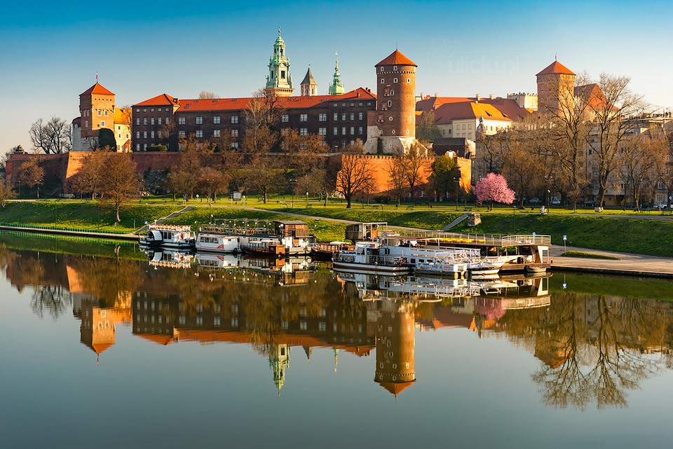 Wiosna jak z bajki w Krakowie. Widok na Wawel