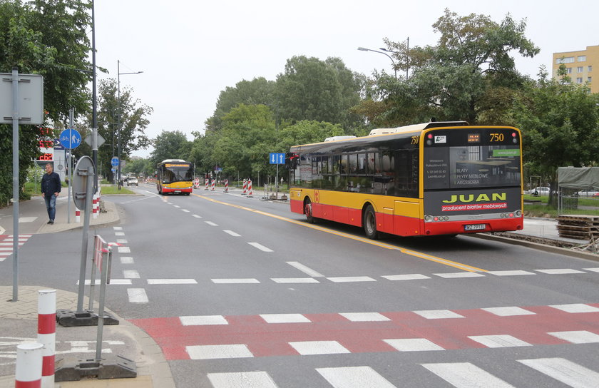 Przebudowa ulicy Sokratesa podzieliła mieszkańców