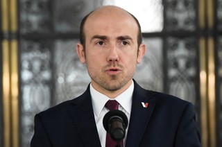 KO chce rozliczyc PiS z wyborów prezydenckich: Wniosek o dymisję Jacka Sasina. 'Czeka go odpowiedzialność konstytucyjna przed Trybunałem Stanu'