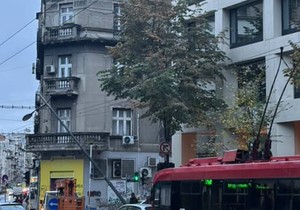 Pala bandera u centru Beograda