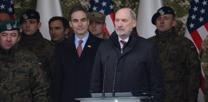 Macierewicz powitał Amerykanów. Został wygwizdany!