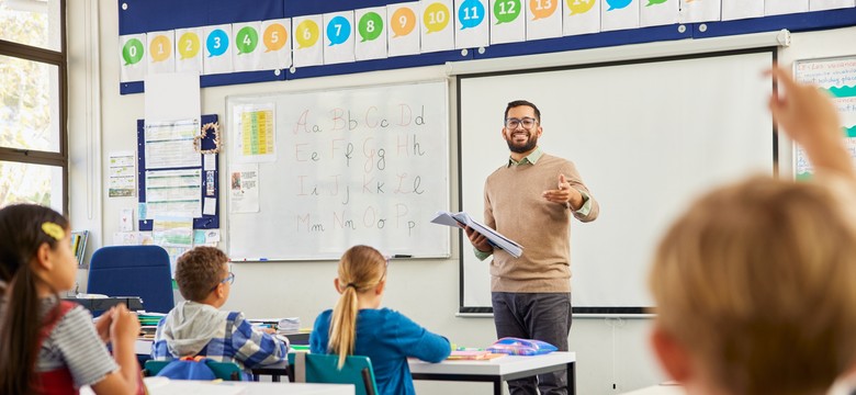 Nowy status nauczycieli budzi kontrowersje. Kadra Kierownicza Oświaty ostrzega przed propozycją MEN