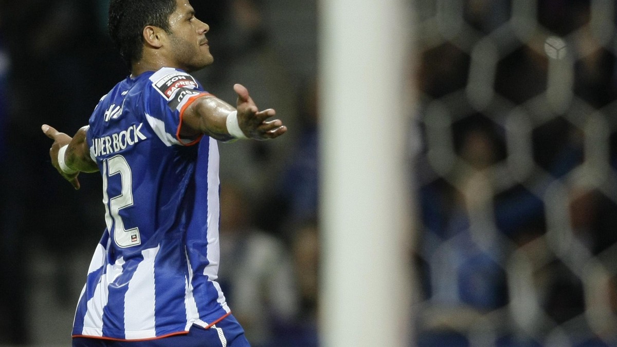 Tottenham Hotspur Londyn planuje sprowadzić napastnika FC Porto, Hulka. To kolejny zawodnik portugalskiej ekipy, który po niezwykle udanym poprzednim sezonie może opuścić zespół z Estadio Dragao.