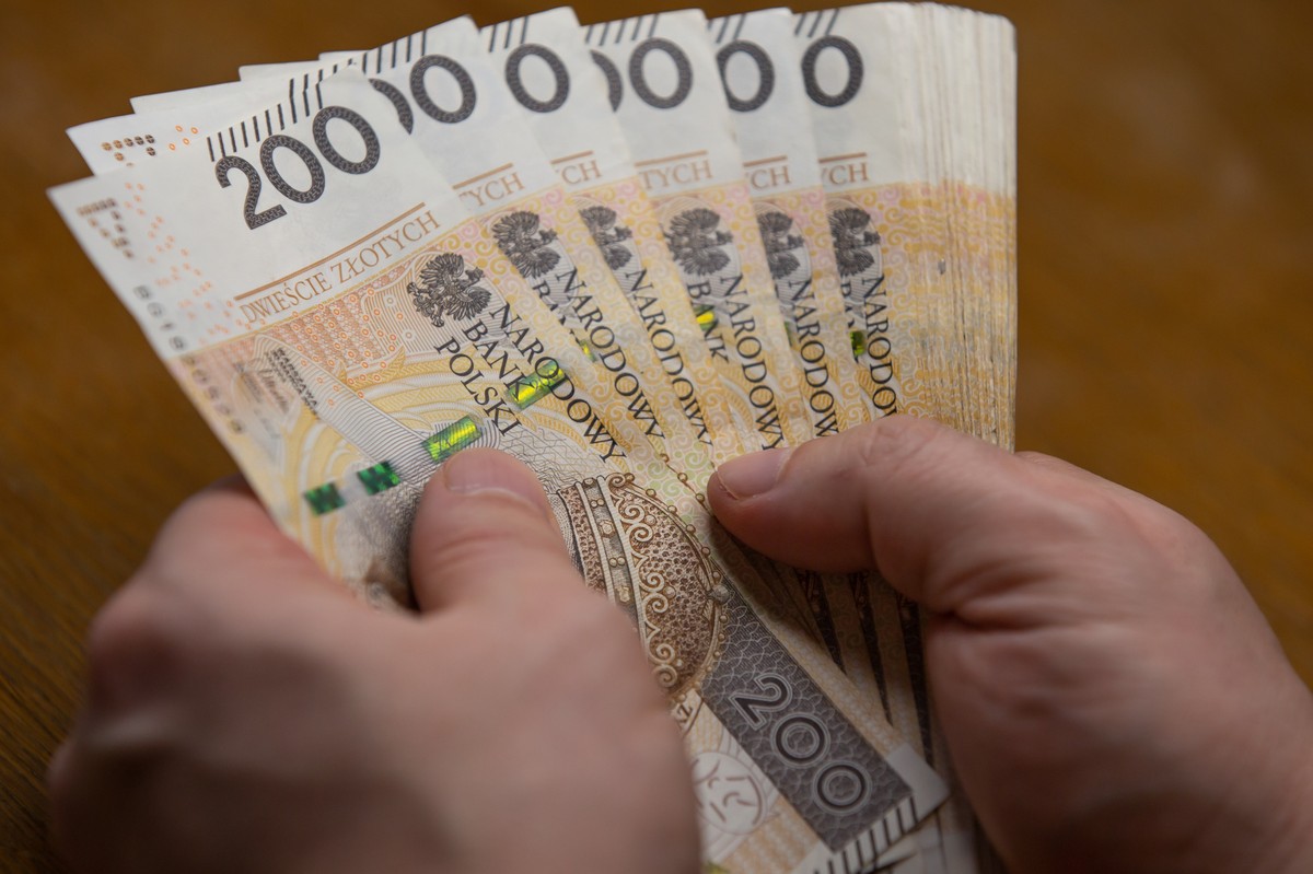 Polacy za jawnością płac, ale nie swoich. Wyniki najnowszego badania