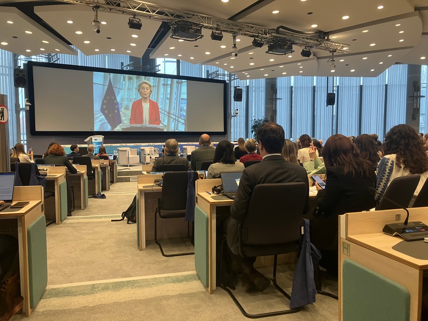 Ursula fon der Lajen