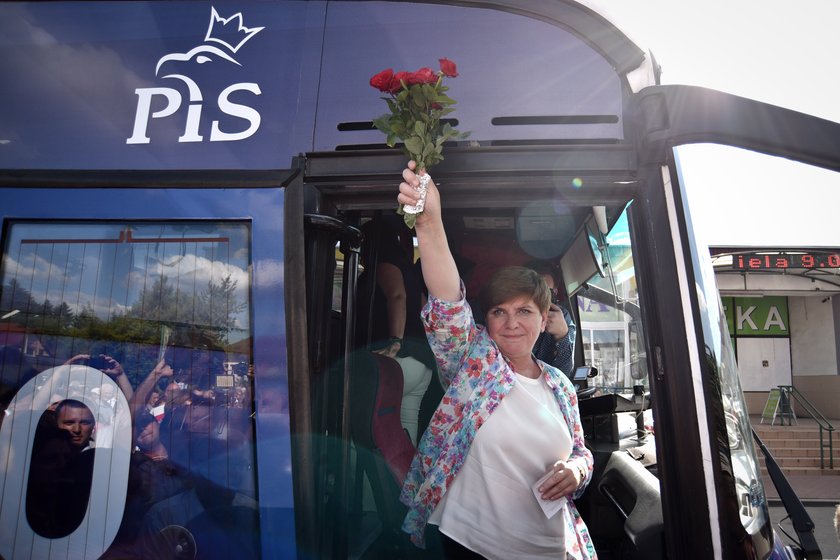 Brudna gra w PiS przeciw Szydło