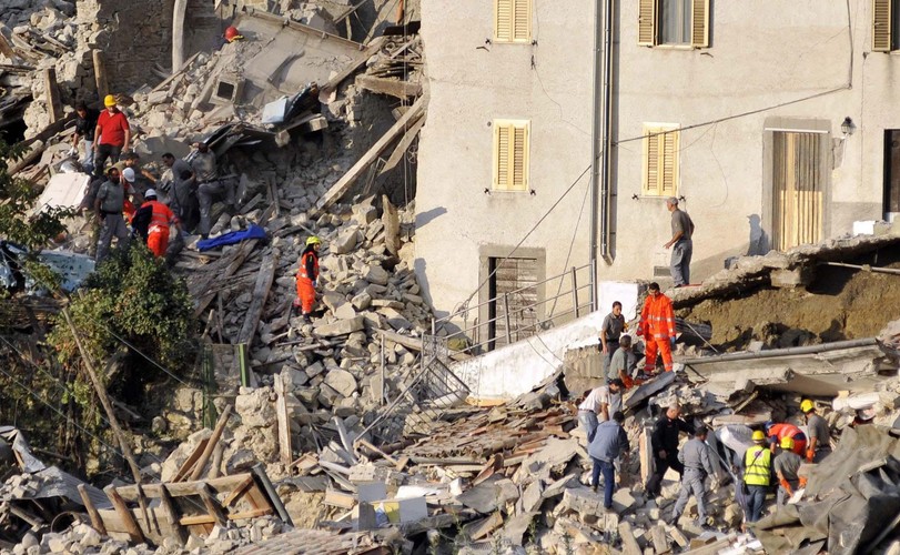 Trzęsienie ziemi we Włoszech