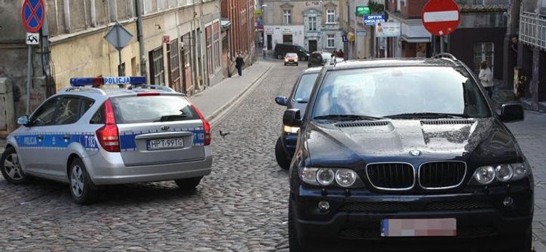 Kurski zachował się jak dżentelmen. Chce płacić za szkody