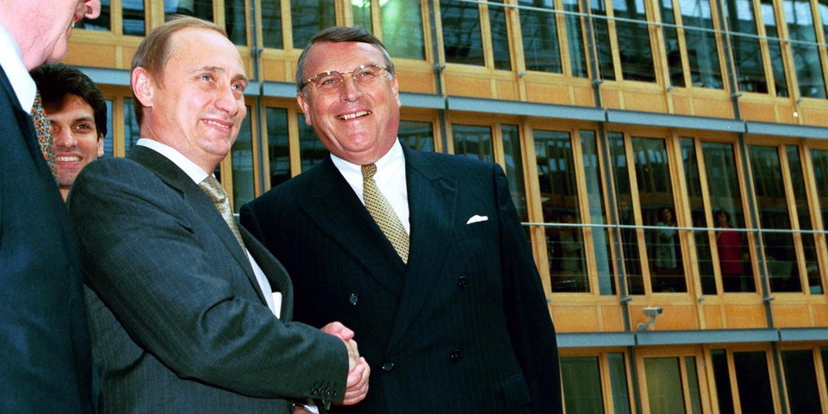Władimir Putin i Klaus Mangold w 2000 r.