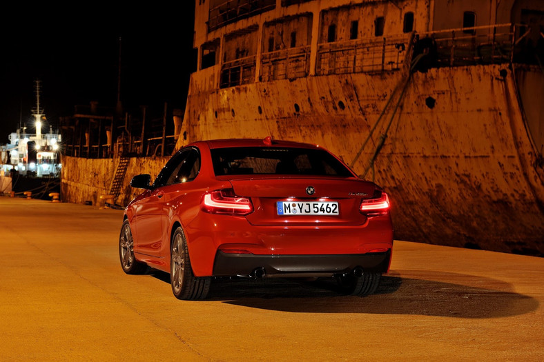 BMW M235i