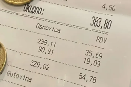 Konobar u Herceg Novom POZELENEO OD BESA kad je video KOLIKI BAKŠIŠ je dobio na RAČUN OD 383 EVRA: Tu kreće DRAMA - on kači sliku na društvene mreže, a ljudi njega na STUB SRAMA