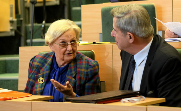 Prof. Zoll: Ostatnie miesiące bardzo dobrym testem dla Konstytucji RP