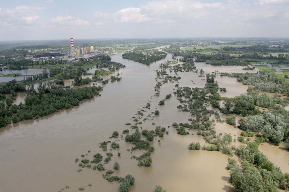 POŁANIEC POWÓDŹ ZALANE TERENY