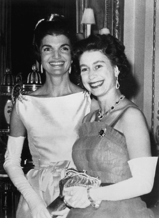 Jackie Kennedy i Elżbieta II