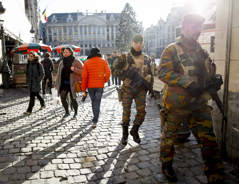 Zwiększone środki bezpieczeństwa na ulicach Brukseli.