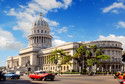 Kuba. Nędza, luksusy i tajniacy