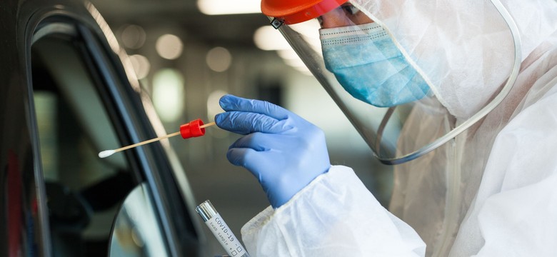 NFZ: Działa już 521 punktów pobrań wymazów na obecność koronawirusa