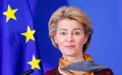 Komisja von der Leyen nie do końca legalna. Bruksela udaje, że Brytyjczyk... jest na wakacjach