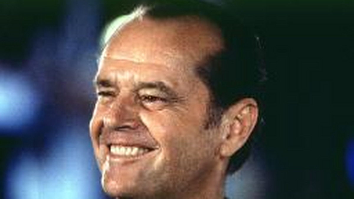 Znany amerykański aktor Jack Nicholson postanowił wystawić na aukcji swoje zęby.