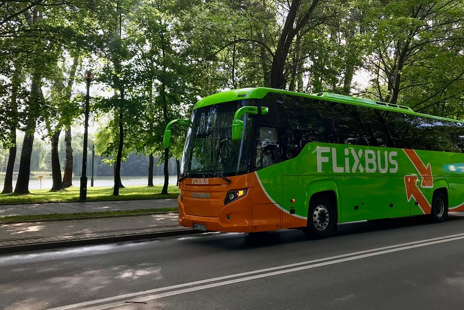 FlixBus rozszerza swoją obecność w Polsce