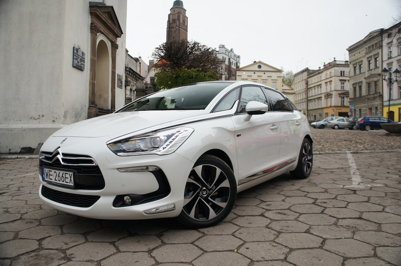 Citroen DS5 Hybrid4 w trasie: śląski Rzym zaprasza!