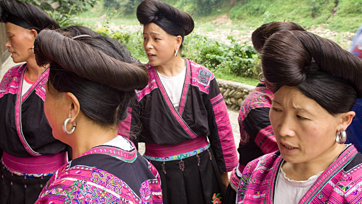 Kobiety Yao mają dziwne fryzury i kilku partnerów jednocześnie