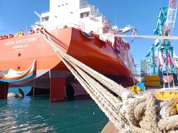 Gazowce „Lech Kaczyński” i „Grażyna Gęsicka” ochrzczone w Korei