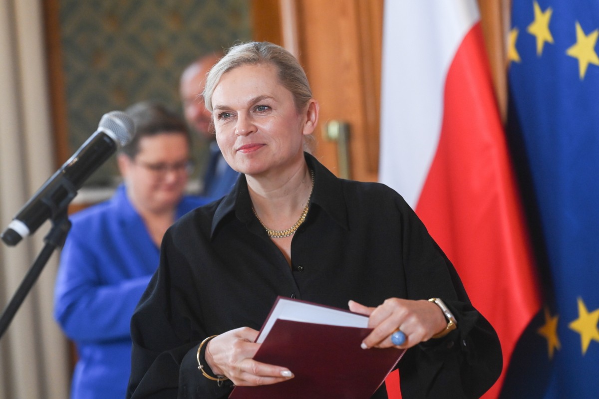 Nowacka o zarobkach nauczycieli: „Regres przez 8 lat rządów PiS”