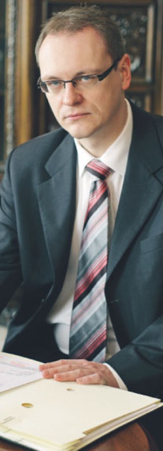 'Także zagrożeni utratą pracy dostaną 40 tys. zł dotacji z UE'