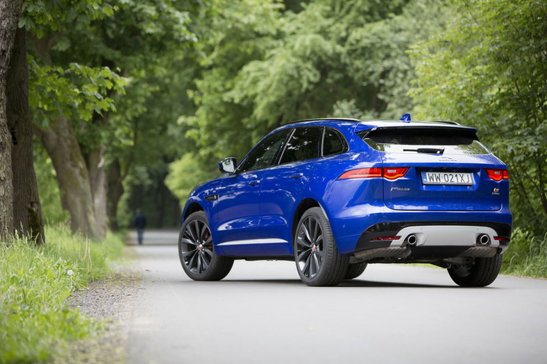 Jaguar F-Pace 3.0 TDV6 AWD - sportowy w każdym calu