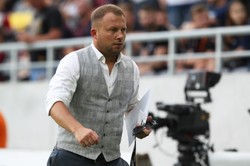 Komentator Canal Plus w trakcie meczu Świątek: "Co ty pier****sz". Stacja przeprasza