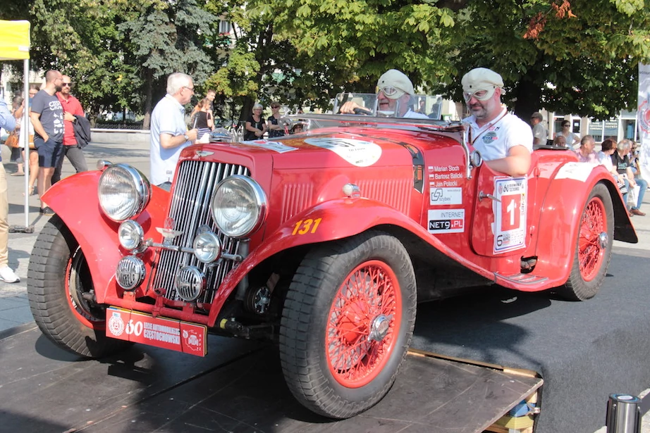 Klasyki w Częstochowie. Konkurs elegancji na rynku