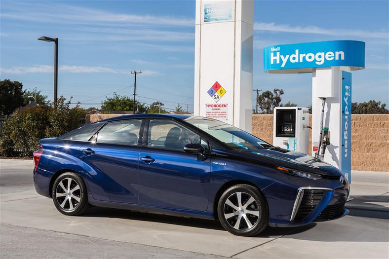 Toyota Mirai – na ogniwa wodorowe