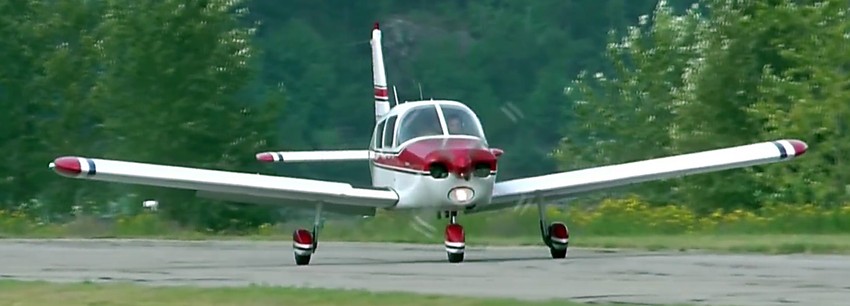 PA-28-140C Cherokee Cruise
