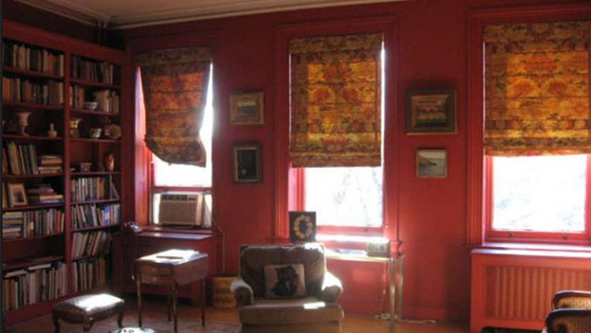 Mieszczący się przy Park Avenue 1307 w Baltimore dom F. Scotta Fitzgeralda został wystawiony na sprzedaż. Właścicielem nieruchomości należącej niegdyś do autora "Wielkiego Gatsby’ego" można zostać za jedyne 450 tysięcy dolarów.