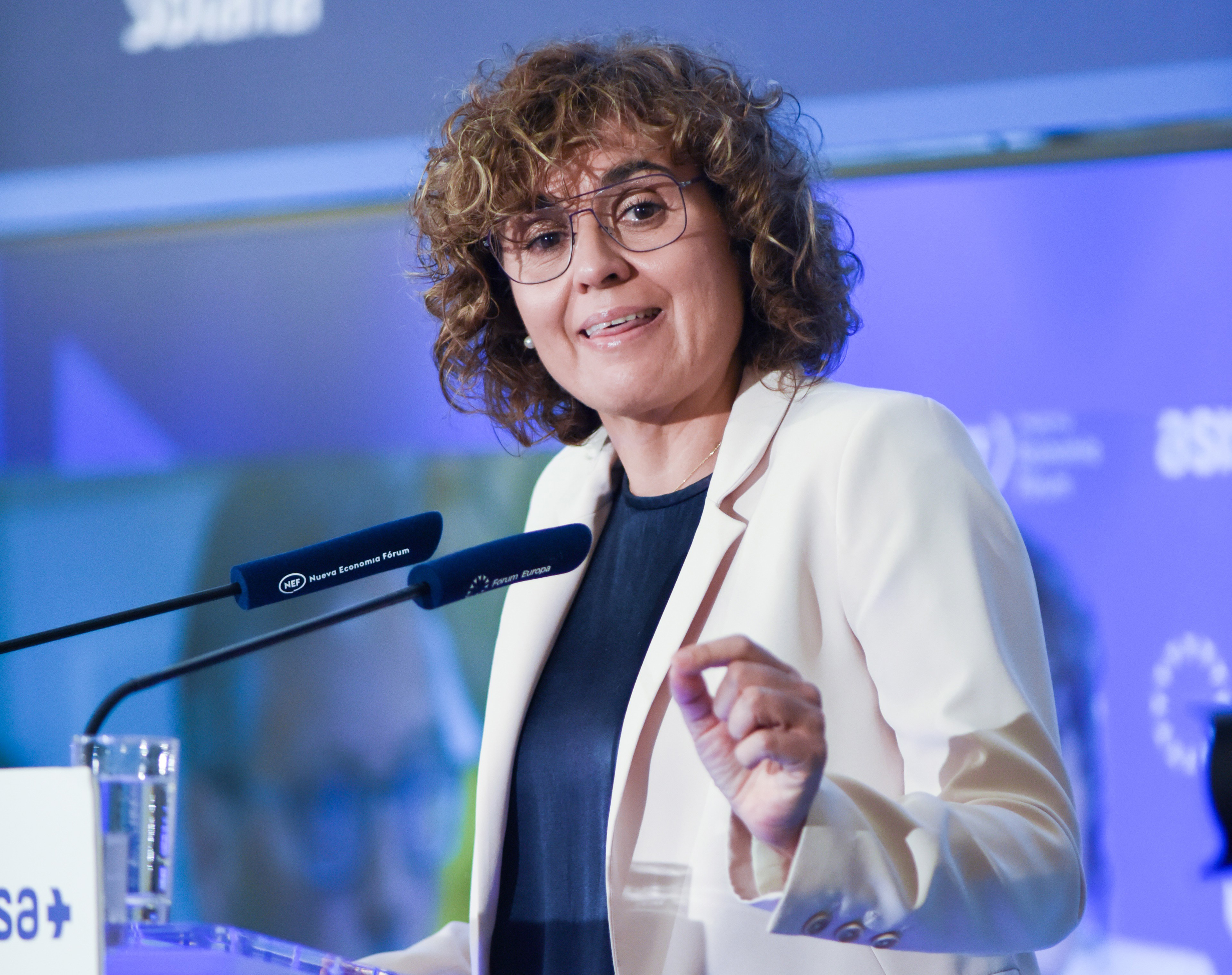 Montserrat tacha de antieuropeas las políticas de Sánchez