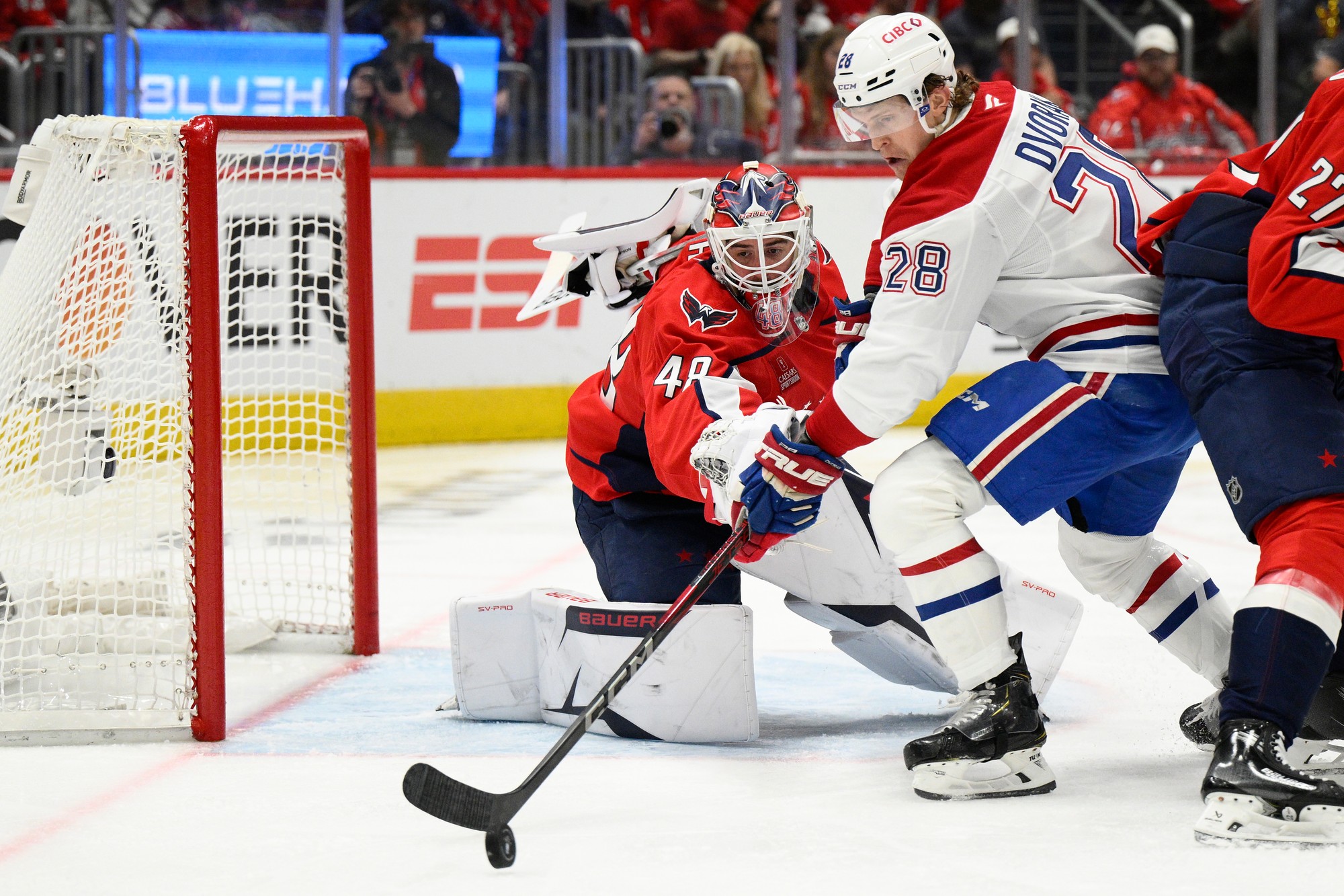 Zápas play-off NHL: Washington Capitals - Montreal Canadiens.