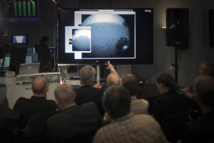 Radość w NASA po wylądowaniu Curiosity na Marsie