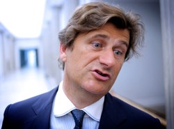 Palikot: Kaczyński jak "popierdujący borsuk"