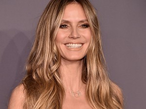 Nem láttál még tökéletesebb farmerkombinációt annál, amilyet Heidi Klum viselt