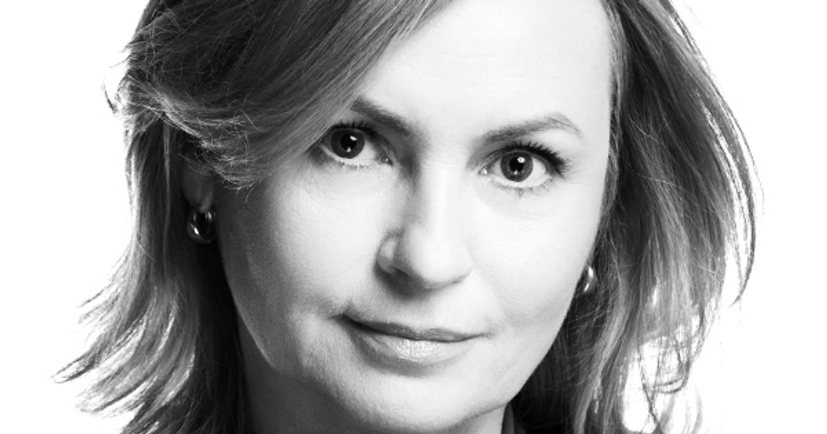 Historia przez zęby. Fascynująca kronika PRL od strony uzębienia