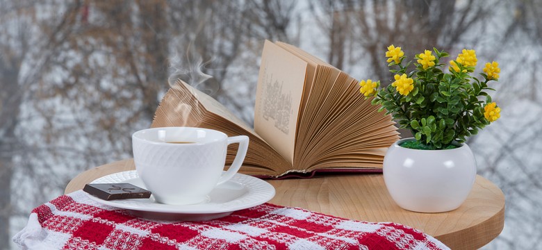 Arcytrudny QUIZ z literatury. Dopasuj książkę do autora. 15/15 tylko dla mistrzów